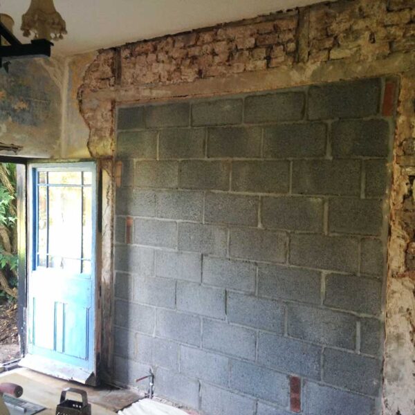 Blockwork wall